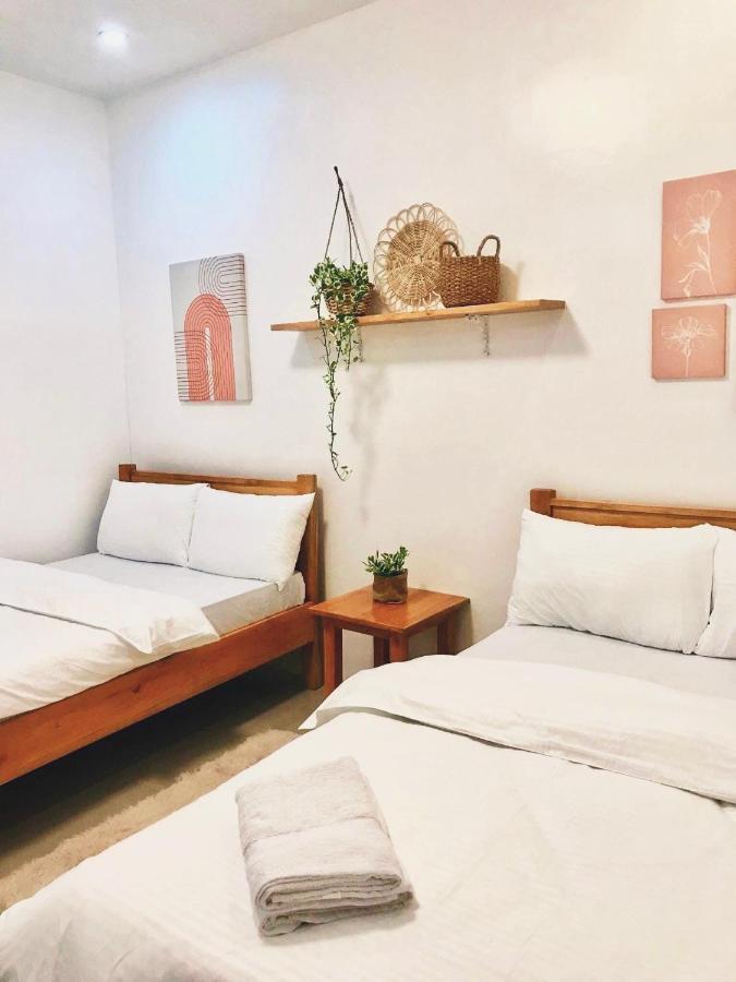 Nord House Laoag 호스텔 외부 사진